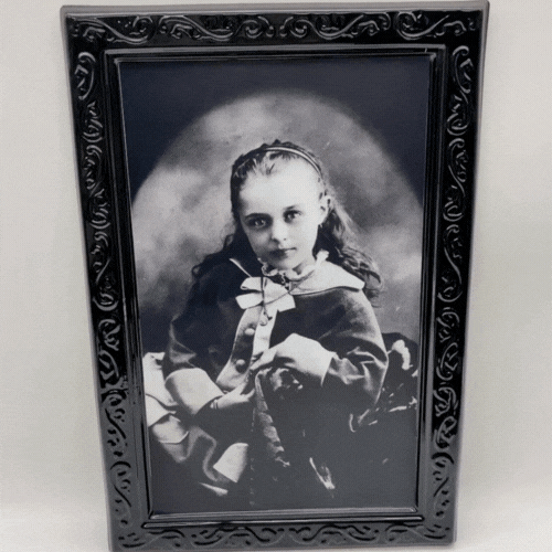 Cadre Hanté 3D – Le Portrait qui Change de Visage 👻